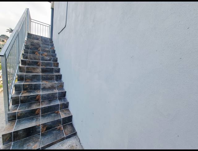 1 BEDROOM HOUSE TO LET IN NGWELEZANA
